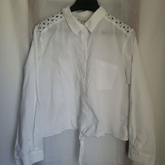 Chico's Women's Size 3 US XL White Eyelet Knot Shirt Semi Sheer Button Up Cotton - Picture 1 of 11